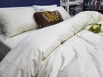 Сатин однотонний LUX, MILK (Двоспальний)