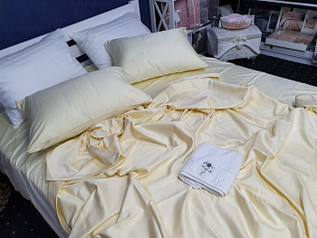 Сатин однотонний CHAMPAGNE, №081 (Двосп. на рез.)